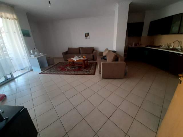 Tirane, shitet apartament 2+1+BLK Kati 5, 121 m² 82.000 Euro (TOM PLEZHA)