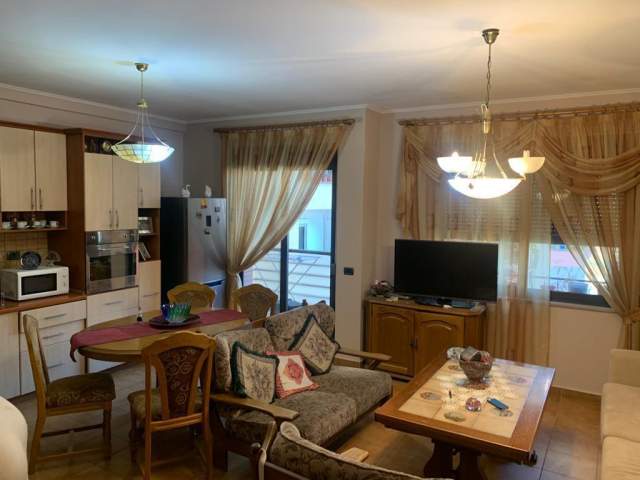 Tirane, shitet apartament 2+1+BLK Kati 8, 93 m² 187.430 Euro (qemal stafa)
