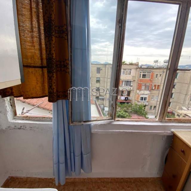 Tirane, shitet apartament 1+1+BLK Kati 4, 53 m² 55.000 Euro (Bulevardi Zhan D'Ark)