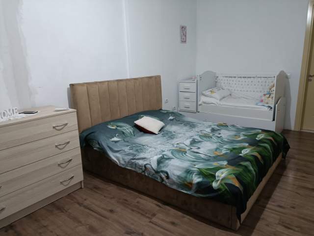 Tirane, jepet me qera apartament 2+1+BLK Kati 4, 105 m² 330 Euro (rruga pavaria)