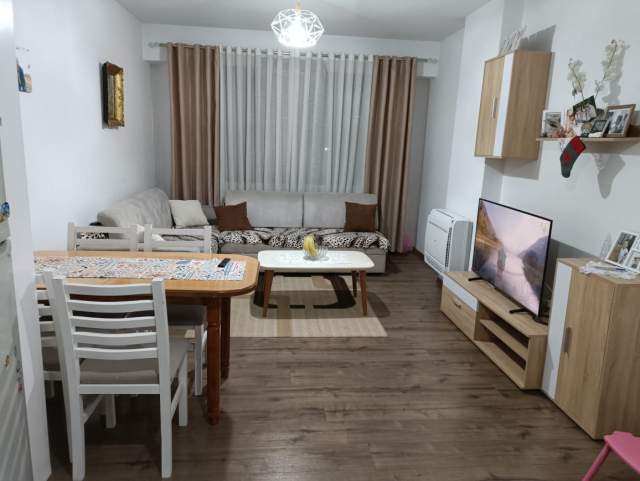 Tirane, jepet me qera apartament 2+1+BLK Kati 4, 105 m² 330 Euro (pas cassa italia)