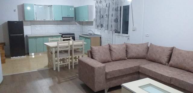 Tirane, jepet me qera apartament 1+1+BLK Kati 1, 100 m² 35.000 Leke (kodra priftit)