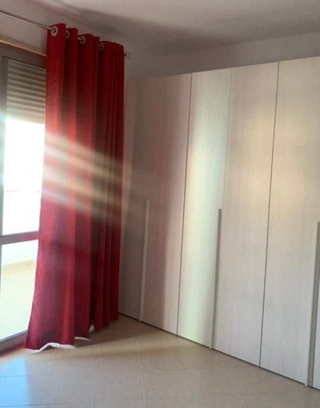 Tirane, jepet me qera apartament 2+1+BLK Kati 5, 104 m² 380 Euro (fresk)