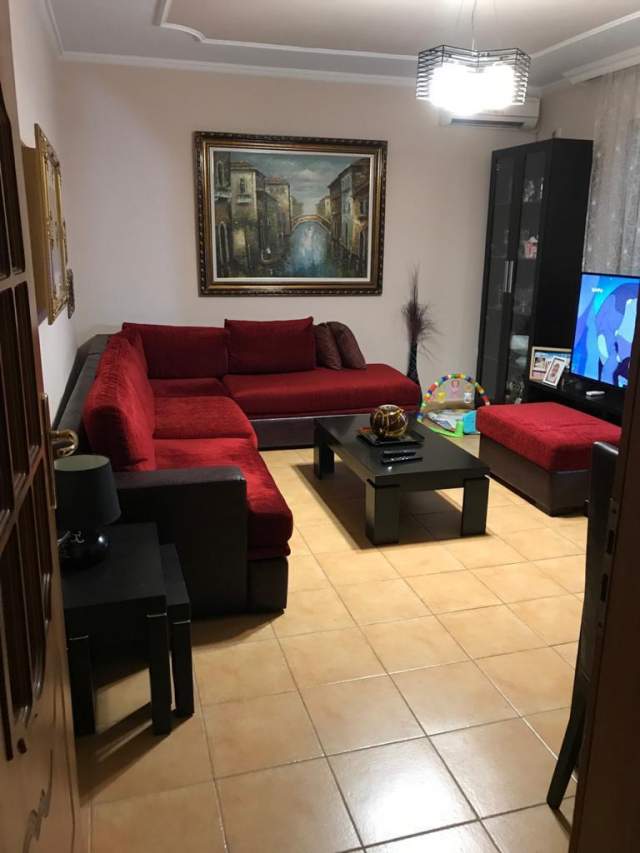 Tirane, shitet apartament 2+1 Kati 1, 89 m² 87.000 Euro (ali dem)