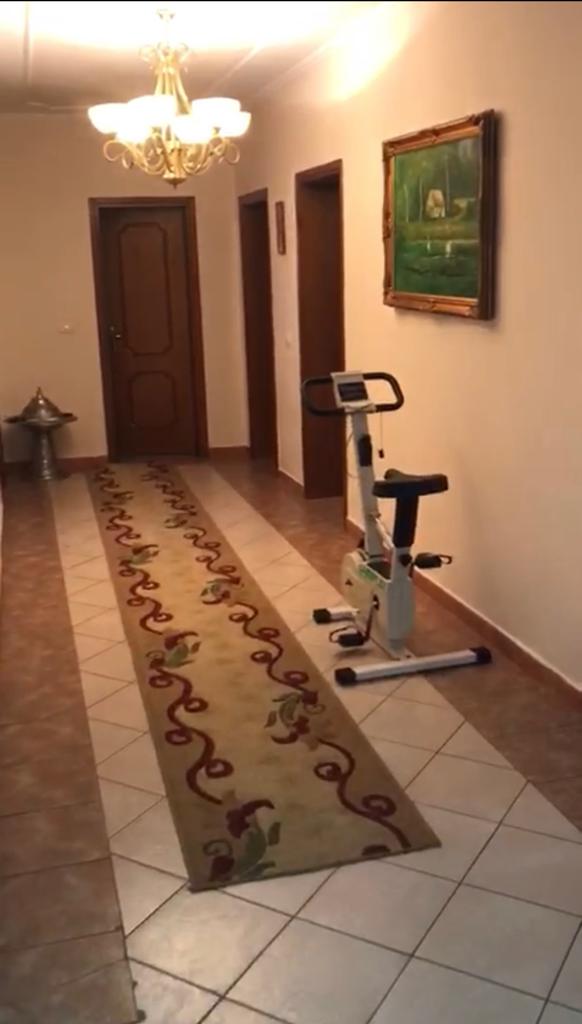 Tirane, shitet apartament 3+1+BLK Kati 7, 164 m² 229.320 Euro (prokop mima)