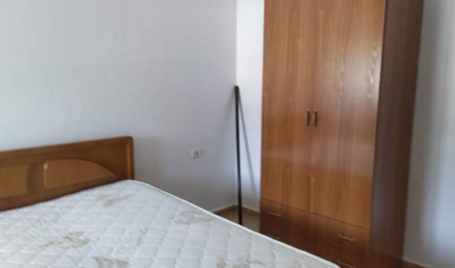 Tirane, jepet me qera apartament 1+1+BLK Kati 3, 77 m² 380 Euro (riza cerova)