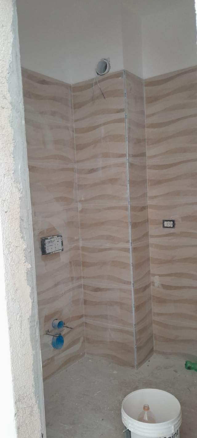 Tirane, shitet apartament 2+1+BLK Kati 9, 94 m² 120.000 Euro (3 deshmoret)