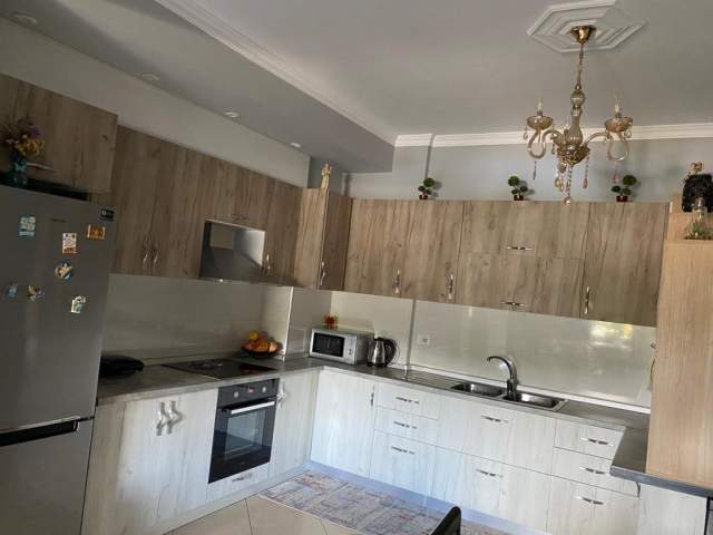 Tirane, jepet me qera apartament 2+1+BLK Kati 7, 100 m² 430 Euro (bedri karapici)