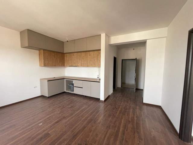 Tirane, shitet apartament 1+1+BLK Kati 8, 78 m² 79.000 Euro (besim alla)