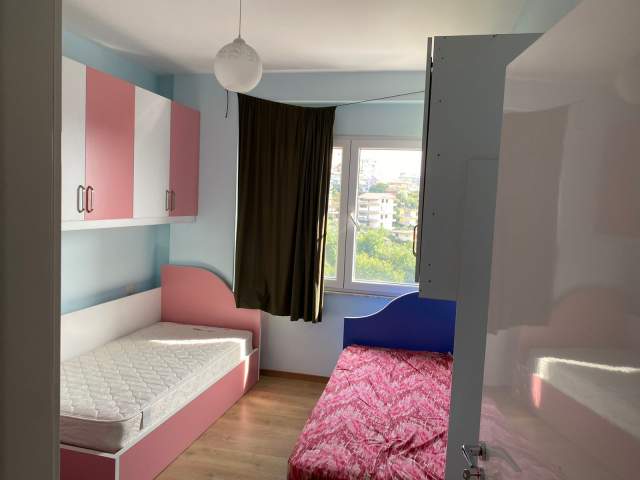 Tirane, ofert apartament 3+1+BLK Kati 3, 120 m² 400 Euro (dalip topi)