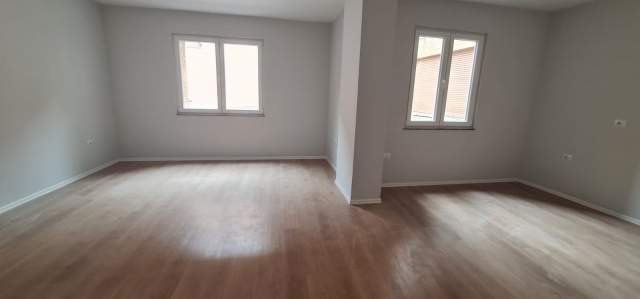 Tirane, shitet apartament 2+1 108 m² 145.000 Euro (Zogu i Zi)