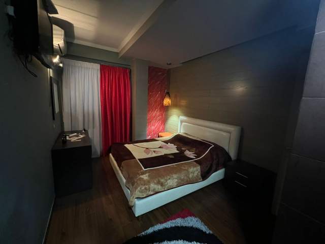 Korce, shitet apartament 2+1+BLK Kati 5, 90 m² 65.000 Euro (Prane Lagjes 7, Korce)