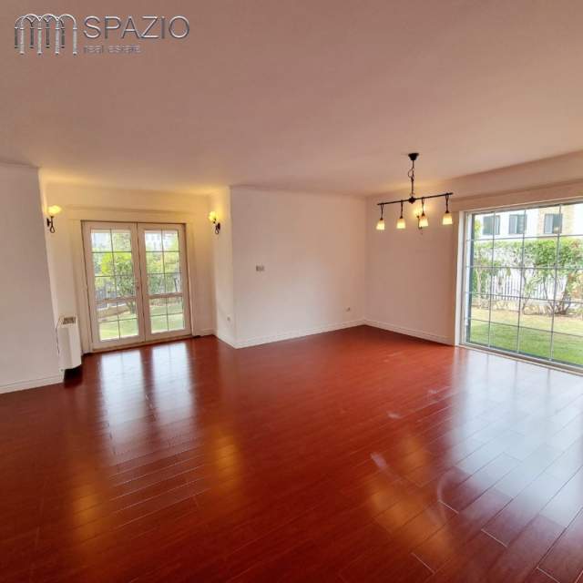Tirane, jepet me qera Vile 335 m² 2.300 Euro (Lunder, Teg)
