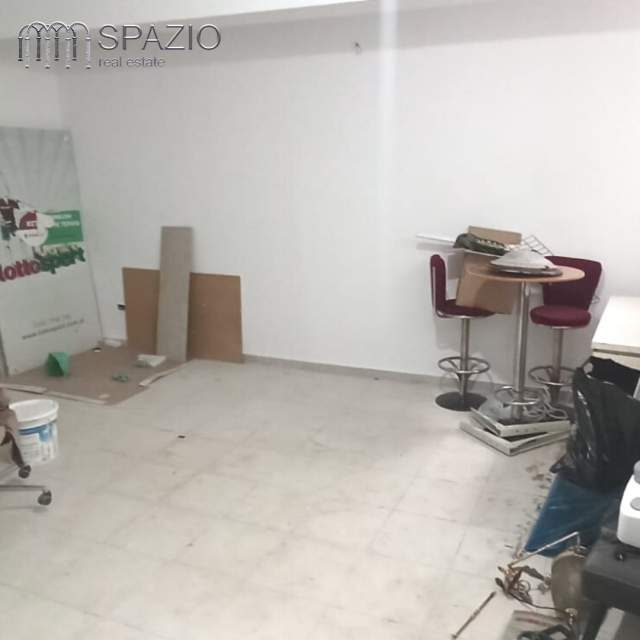 Tirane, jepet me qera apartament Kati -1, 110 m² 500 Euro (Rruga ''Mine Peza'')