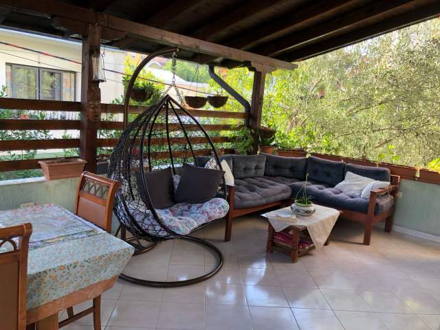 Tirane, ofert apartament 4+1+BLK Kati 1, 230 m² 2.000 Euro (rruga gramoz pashko)