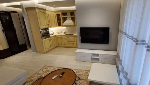 Tirane, jap me qera apartament 2+1 Kati 2, 800 Euro (Rruga e Barrikadave)