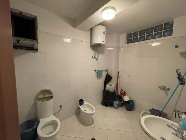 Tirane, shitet apartament 2+1+BLK Kati 3, 63 m² 145.000 Euro (teodor keko)