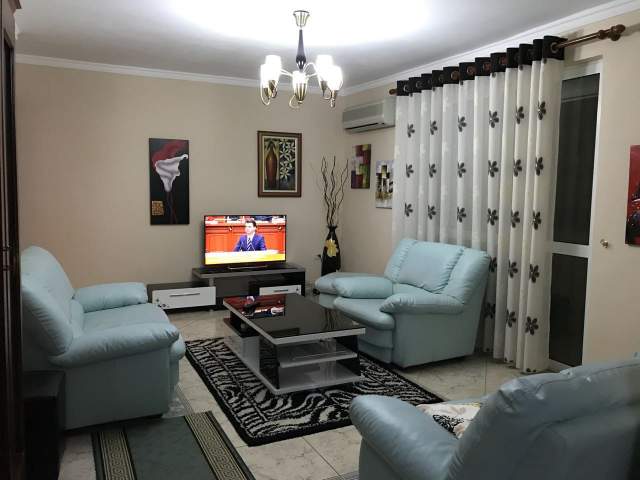 Tirane, jepet me qera apartament 2+1+BLK Kati 4, 110 m² 400 Euro (grigor heba)