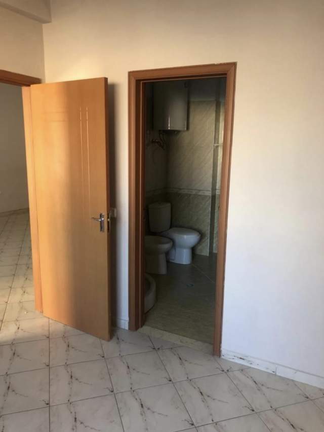 Tirane, shitet 2+1+A+BLK Kati 5, 99 m² 145.000  (ISH KESH)