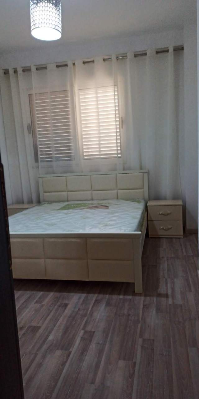 Tirane, jepet me qera apartament 2+1+A+BLK Kati 2, 105 m² 400 Euro (Rruga e Zallit)