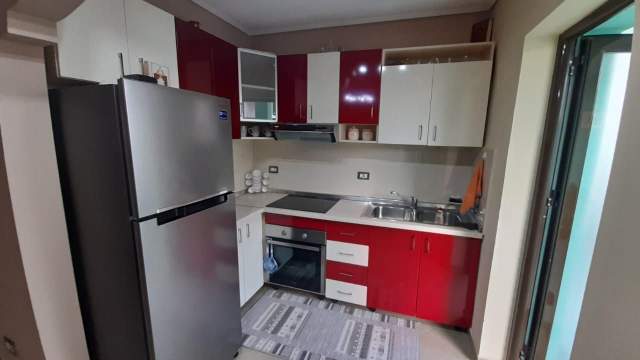 Tirane, shitet apartament 2+1 Kati 3, 105 m² 83.000 Euro (Ali dem)