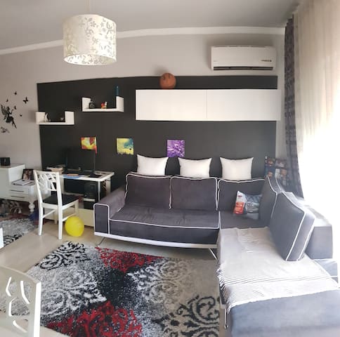 Tirane, shitet apartament 1+1+BLK Kati 5, 70 m² 97.000 Euro (kompleksi vizion)