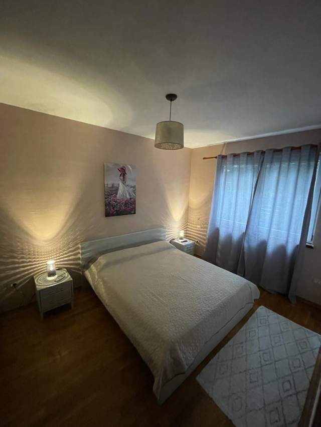 Jepet me qera aparament 2+1 tek rezidenca Kodra e Diellit.