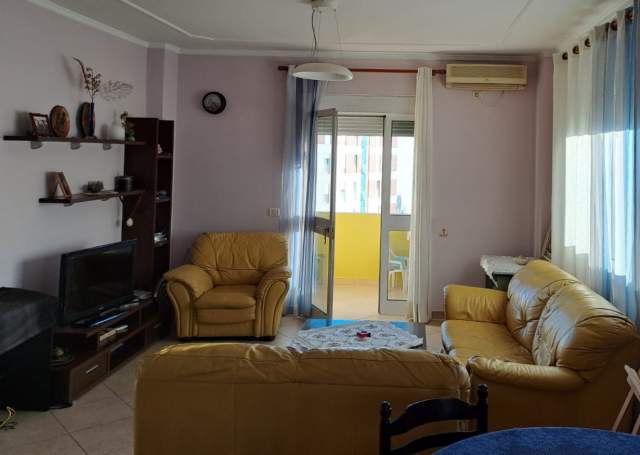 Tirane, shitet apartament 2+1+BLK Kati 8, 103 m² 175.000 Euro (tish dahia)
