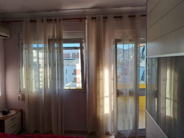 Tirane, shitet apartament 2+1+BLK Kati 8, 103 m² 175.000 Euro (tish dahia)