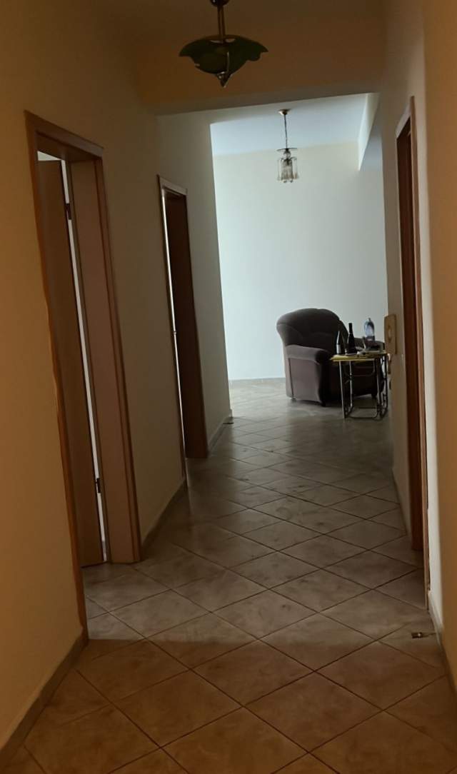 Tirane, shitet apartament 2+1+BLK Kati 3, 94 m² 125.000 Euro (kavajes)