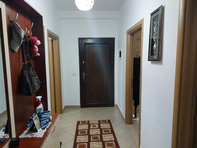 Tirane, shitet apartament , 2+1 , yzberishtm ,110 m² 100.000 Euro