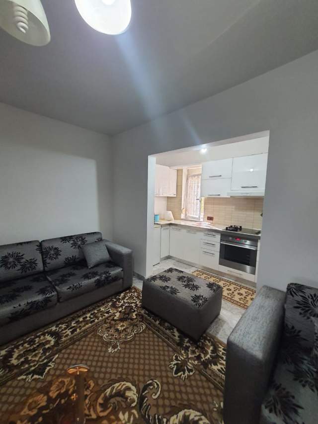 Tirane, shitet apartament 3+1 Kati 0, 95 m² 95.000 Euro (Kongresi i manastirit)