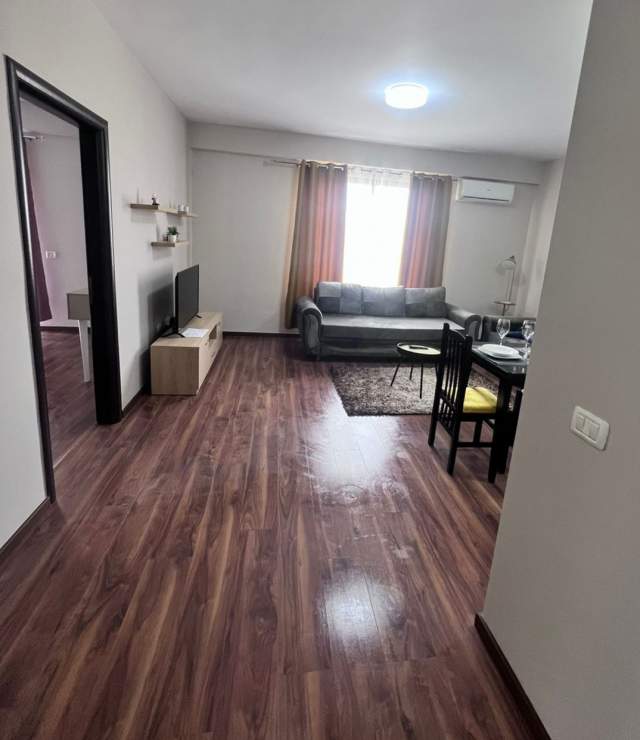 Tirane, jepet me qera apartament 1+1+BLK Kati 8, 78 m² 400 Euro (BULEVARDI MIGJENI)
