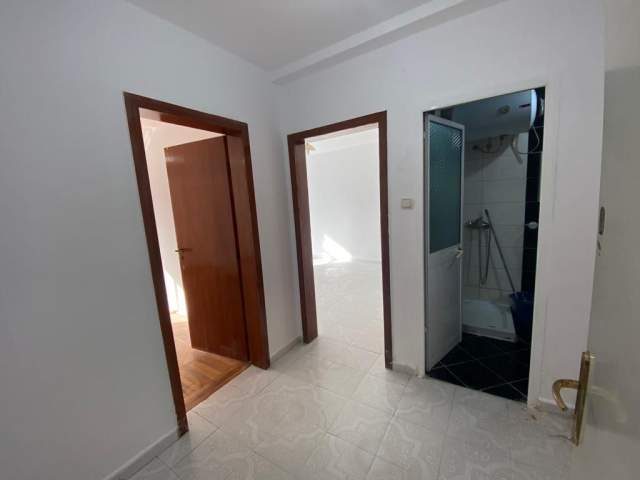 Tirane, shes apartament 1+1 Kati 3, 56 m² 63.000 Euro (Idriz Dollaku)