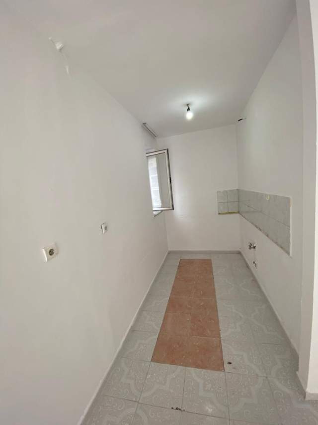 Tirane, shitet apartament 1+1+BLK Kati 3, 56 m² 63.000 Euro (ALI DEM)