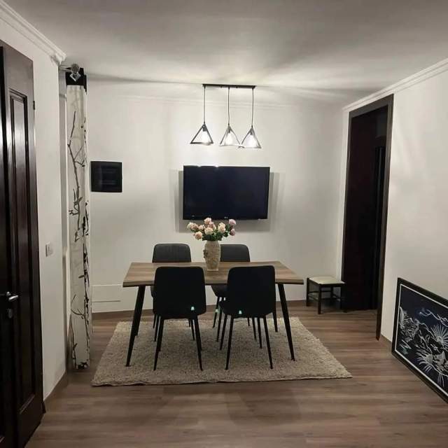 Tirane, jepet me qera apartament 2+1 Kati 1, 115 m² 750 Euro (Ura  e tabakeve)