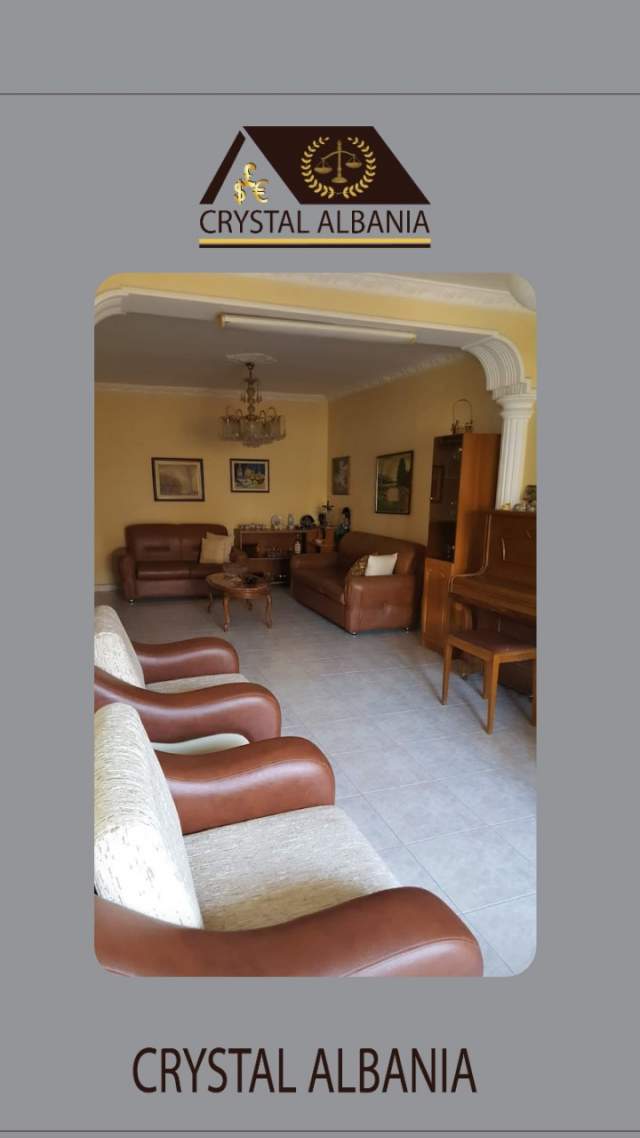 Tirane, shitet apartament 96 m² 85.000 Euro