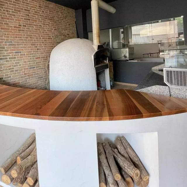 Tirane, jap me qera apartament Kati 1, 930 m² 2.100 Euro (Kodra e Diellit)