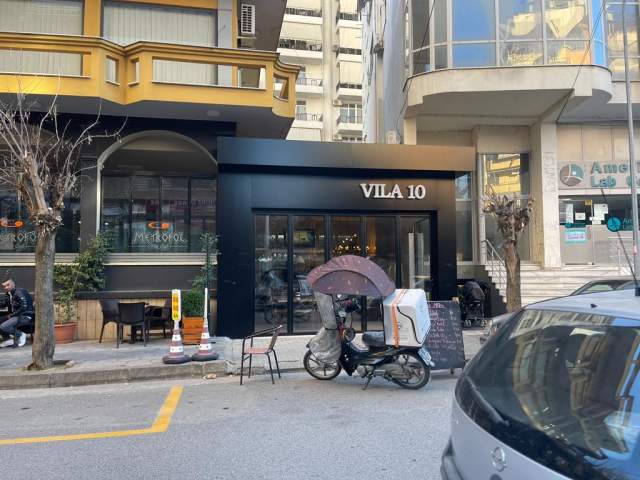Elbasan, shitet ambjent biznesi 1.526 m² 1 Leke (ELBASAN)