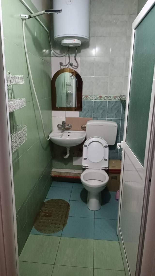 Tirane, jepet me qera apartament 1+1+BLK Kati 2, 74 m² 40.000 Leke (tish dahia)