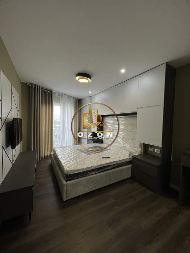Tirane, jepet me qera apartament 3+1+BLK Kati 2, 115 m² 1.000 Euro (Rezidenca Kodra e Diellit 2)