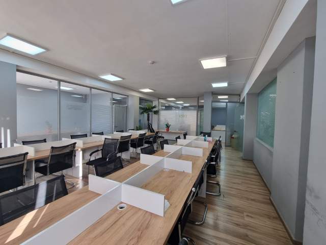 Tirane, jepet me qera zyre Kati 5, 273 m² 2.790  (Rruga Nikolla Tupe)