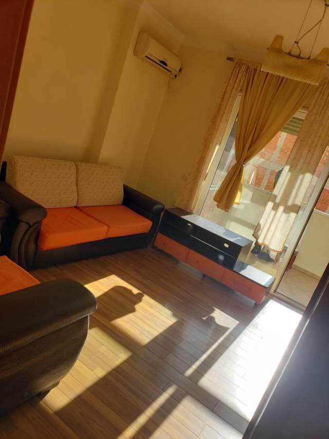 Tirane, shitet apartament 2+1 90 m² 105.000 Euro (Siri Kodra)