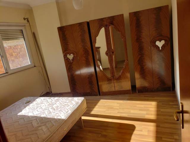 Tirane, shitet apartament 2+1 90 m² 105.000 Euro (Siri Kodra)