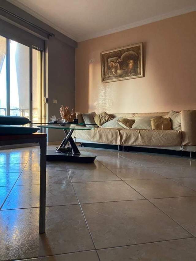 Tirane, shes apartament Kati 3, 102 m² 102.000 Euro (Rruga Kastriotet)