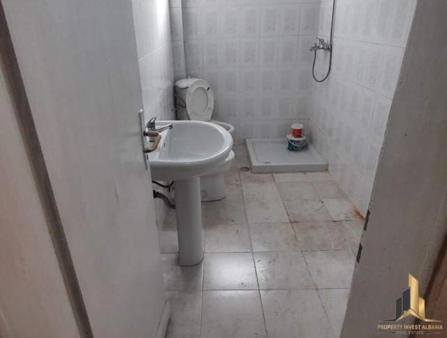 Tirane, shes apartament 1+1+BLK Kati 3, 48 m² 70.000 Euro (21 Dhjetori)