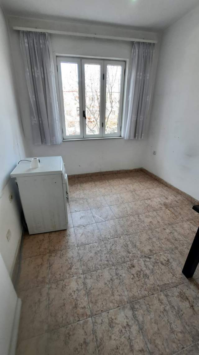 Tirane, shes apartament 2+1+BLK Kati 3, 68 m² 90.000 Euro (21 Dhjetori)