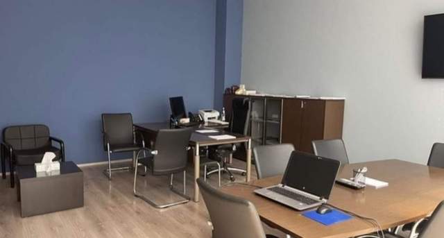 Tirane, jap me qera ambjent biznesi Kati 0, 222 m² 777.000 Euro