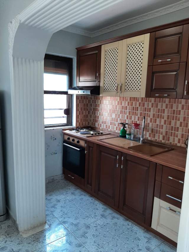 Tirane, shitet apartament 1+1+BLK Kati 4, 67 m² 74.000 Euro (ali demi)