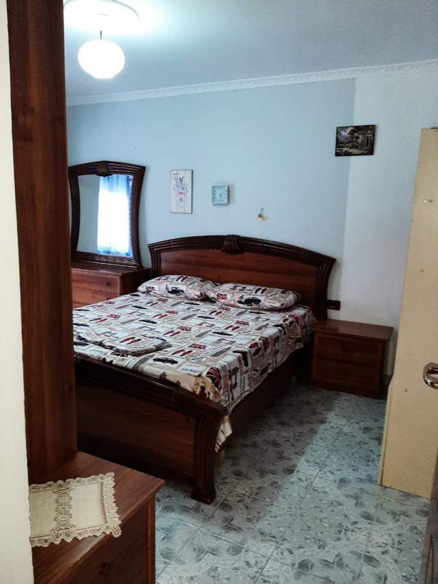 Tirane, shitet apartament 1+1+BLK Kati 4, 67 m² 74.000 Euro (ali demi)